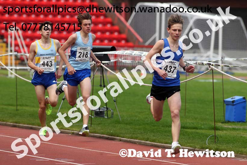 Mens under-17s, North East Track and Field Champs., Gateshead. Photo: David T. Hewitson/Sports for All Pics